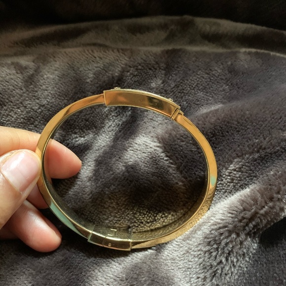 Authentic Michael Kors Bracelet - Picture 7 of 7